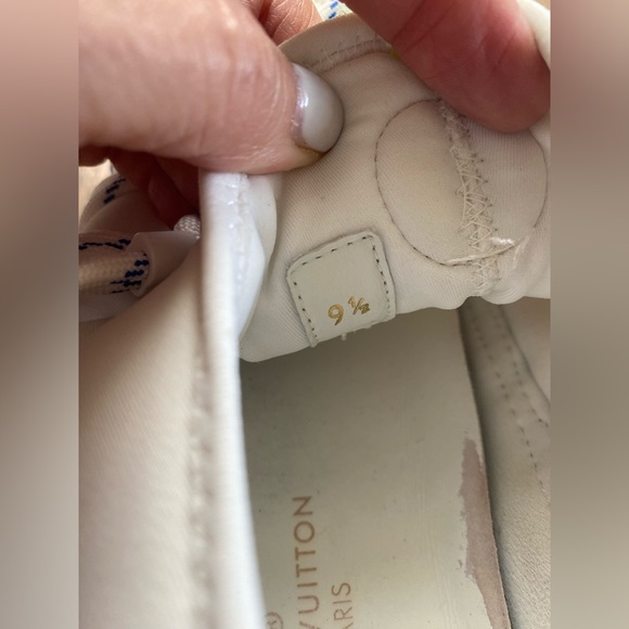 Louis Vuitton Fastlane Classic Sneakers in Men's Size 9.5 White - Picture 14 of 15